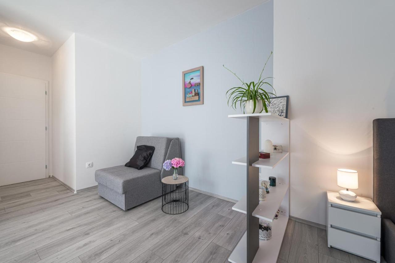 Apartment Joyful Place Дубровник Екстер'єр фото